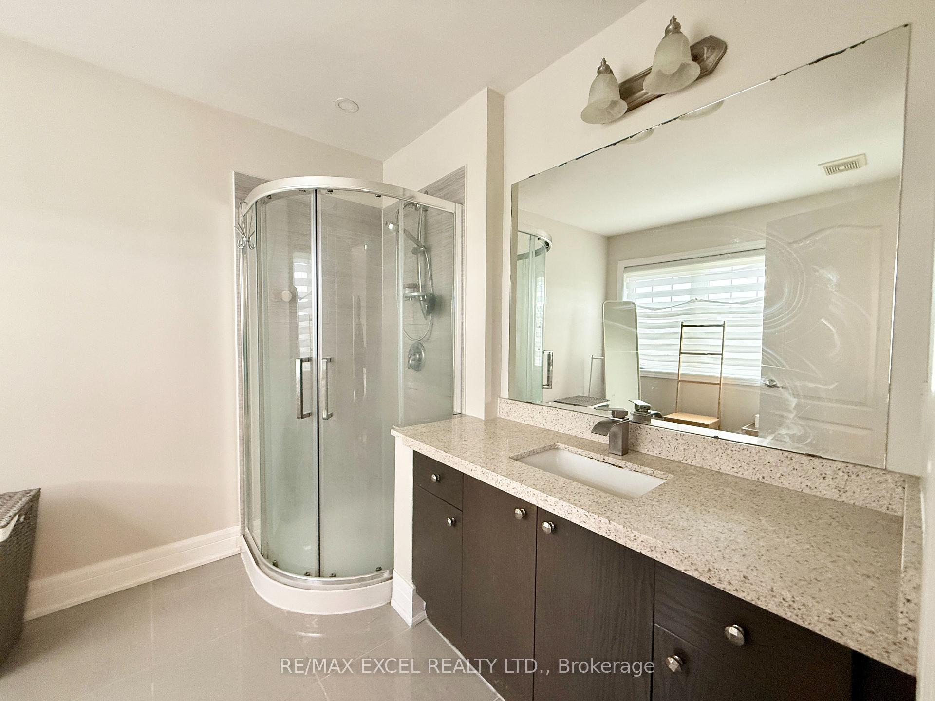 Photo 20 of 22 Valliere Drive, Markham, Berczy — HOMEH