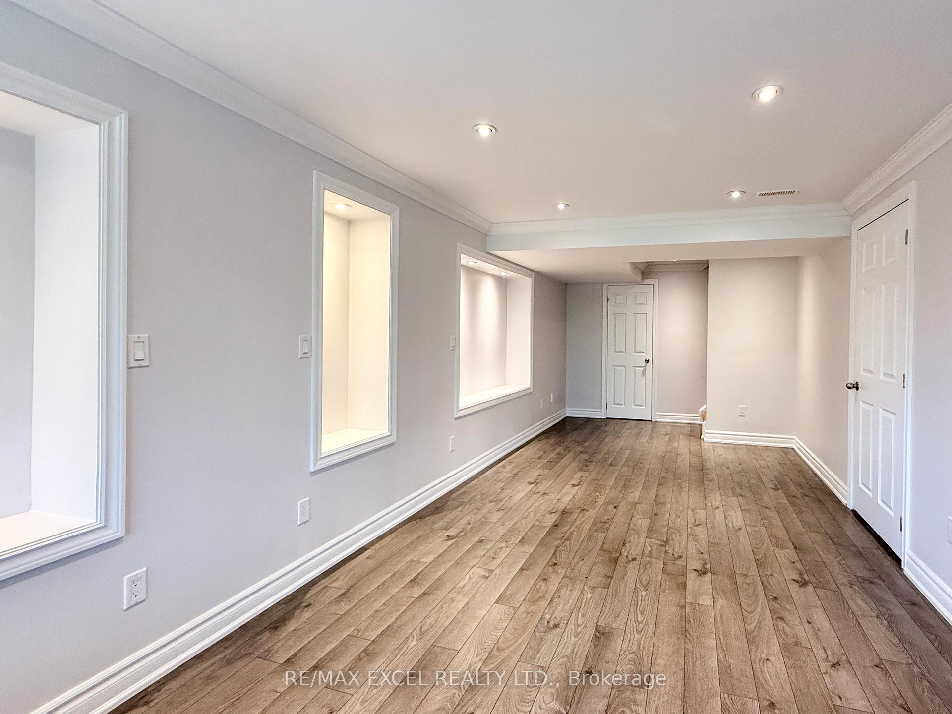 Photo 35 of 22 Valliere Drive, Markham, Berczy — HOMEH