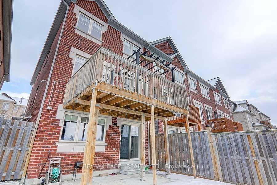 Photo 41 of 22 Valliere Drive, Markham, Berczy — HOMEH