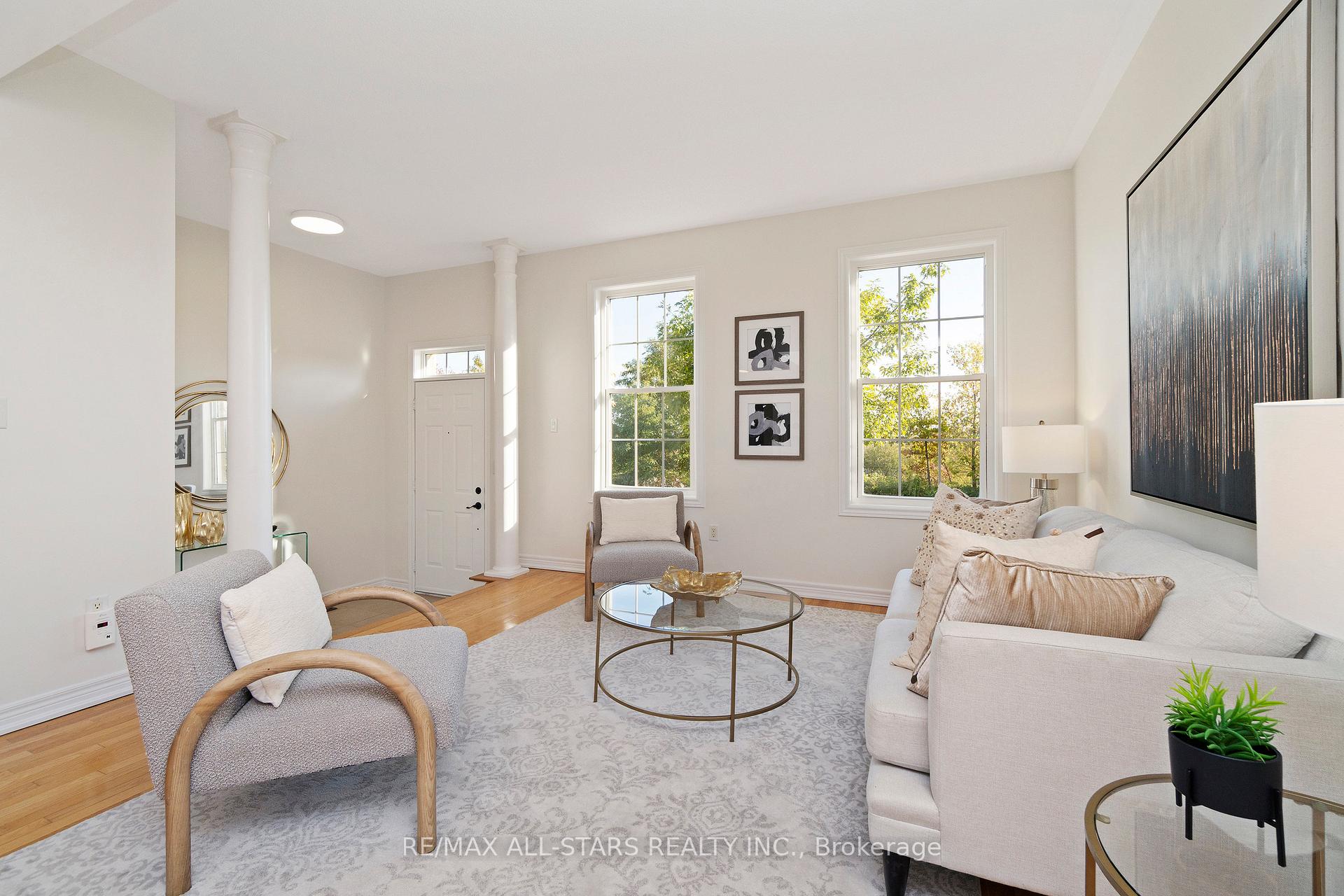 Photo 5 of 40 Betty Roman Boulevard, Markham, Cathedraltown — HOMEH