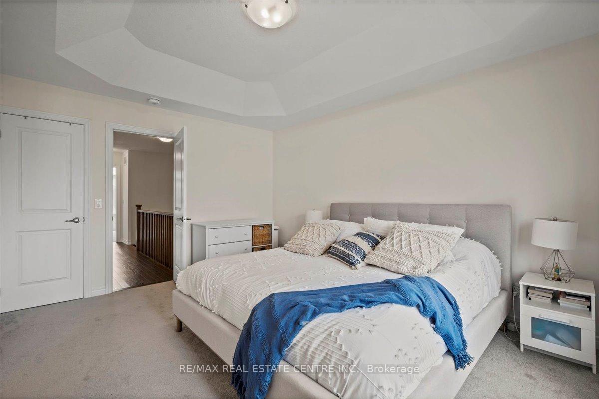 Photo 17 of 153 Broadacre Drive, Kitchener — HOMEH