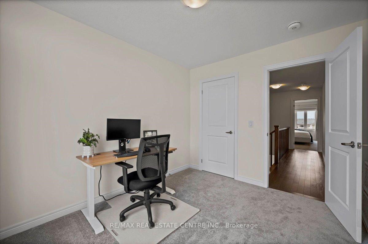 Photo 23 of 153 Broadacre Drive, Kitchener — HOMEH