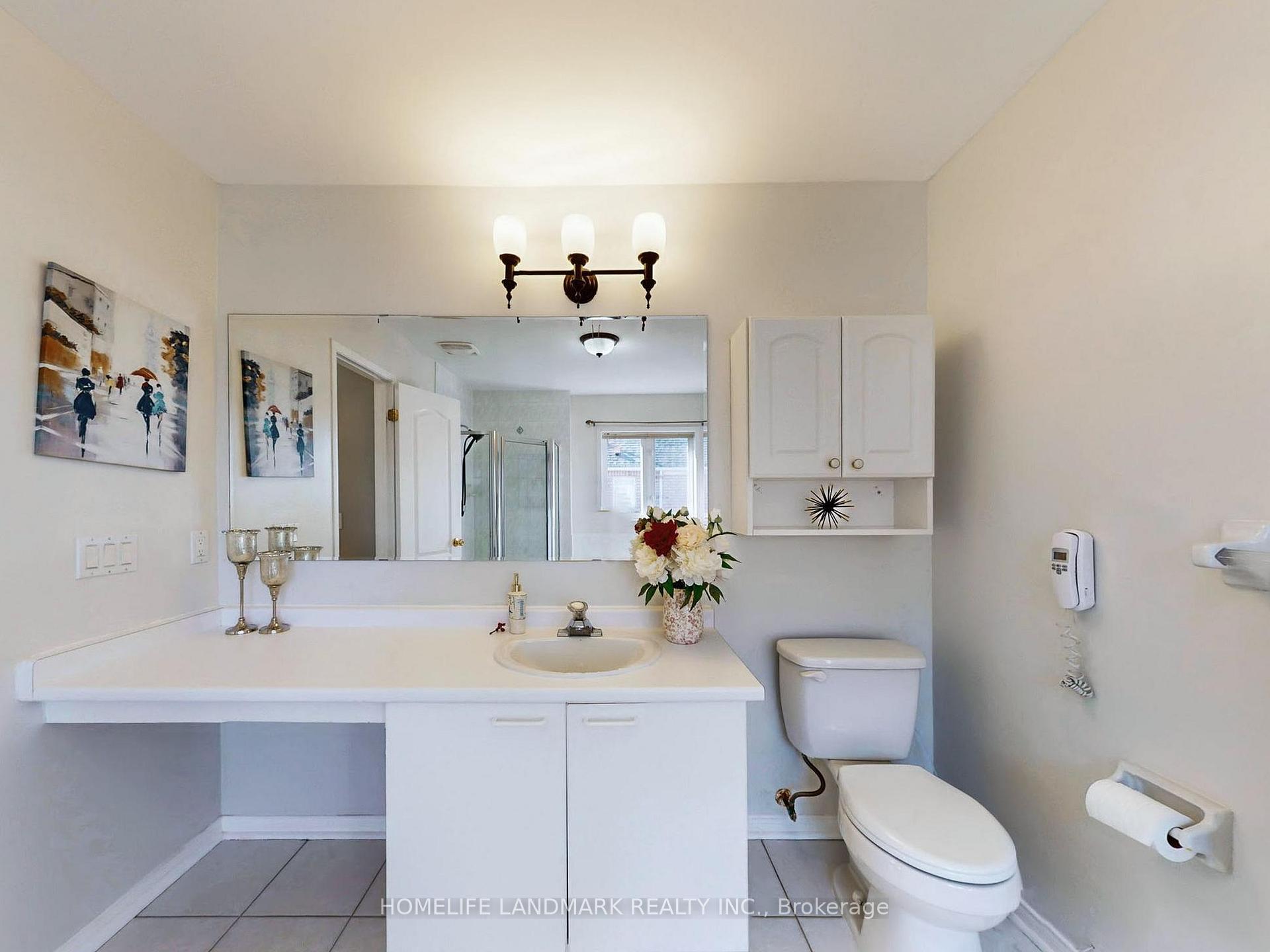 Photo 24 of 40 Belgrave Square, Markham, Berczy — HOMEH