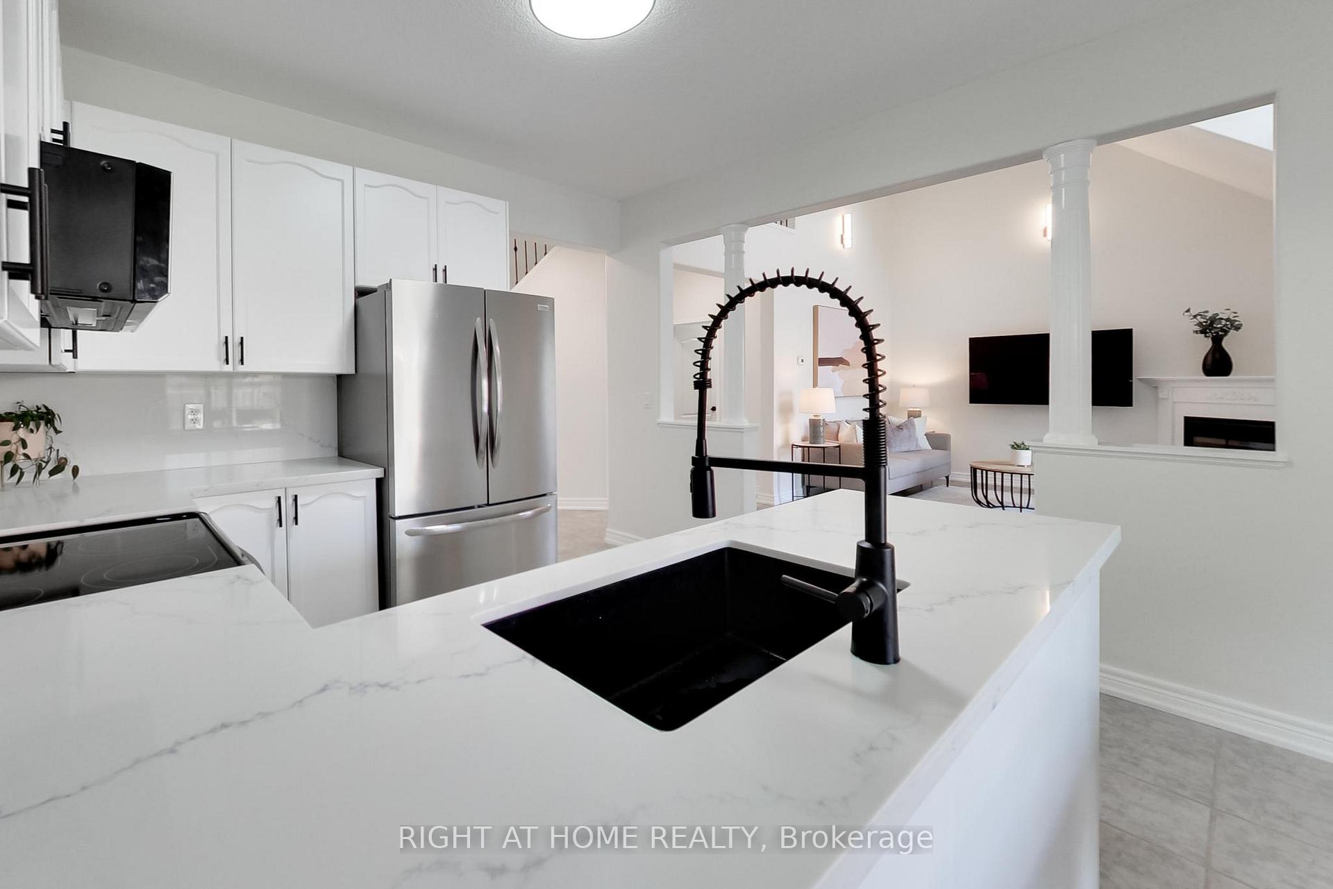 Photo 7 of 1112 Booth Avenue, Innisfil, Alcona — HOMEH