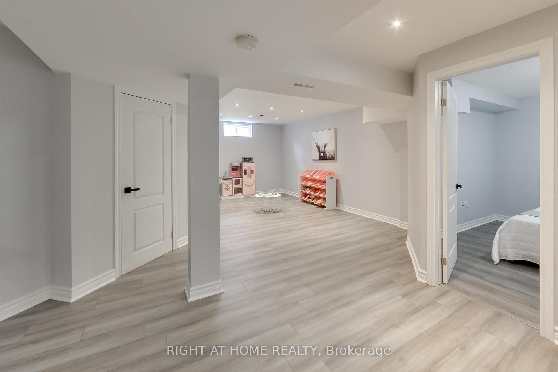 Photo 26 of 1112 Booth Avenue, Innisfil, Alcona — HOMEH