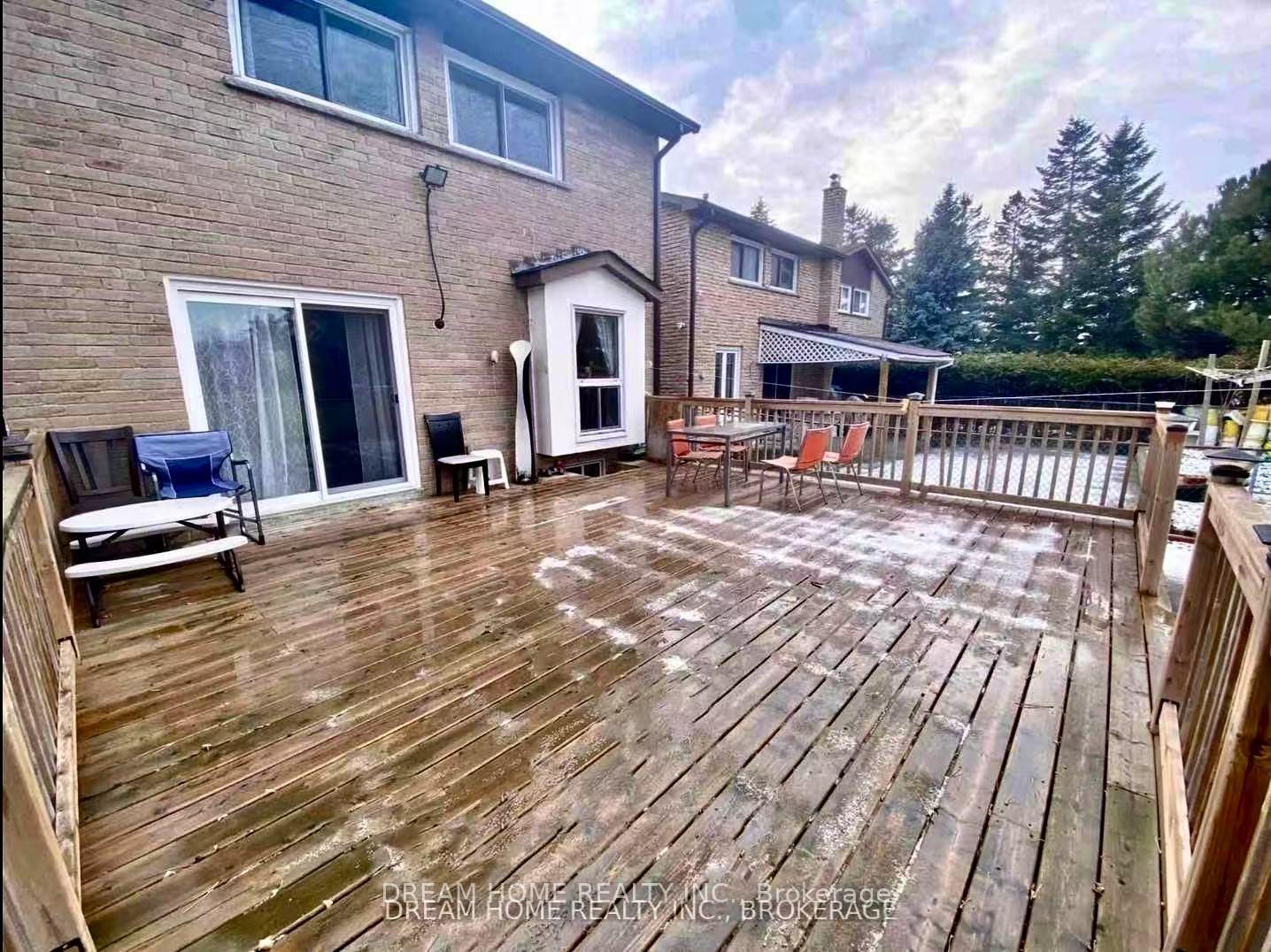 Photo 17 of 16 Cottsmore Crescent, Markham, Milliken Mills West — HOMEH