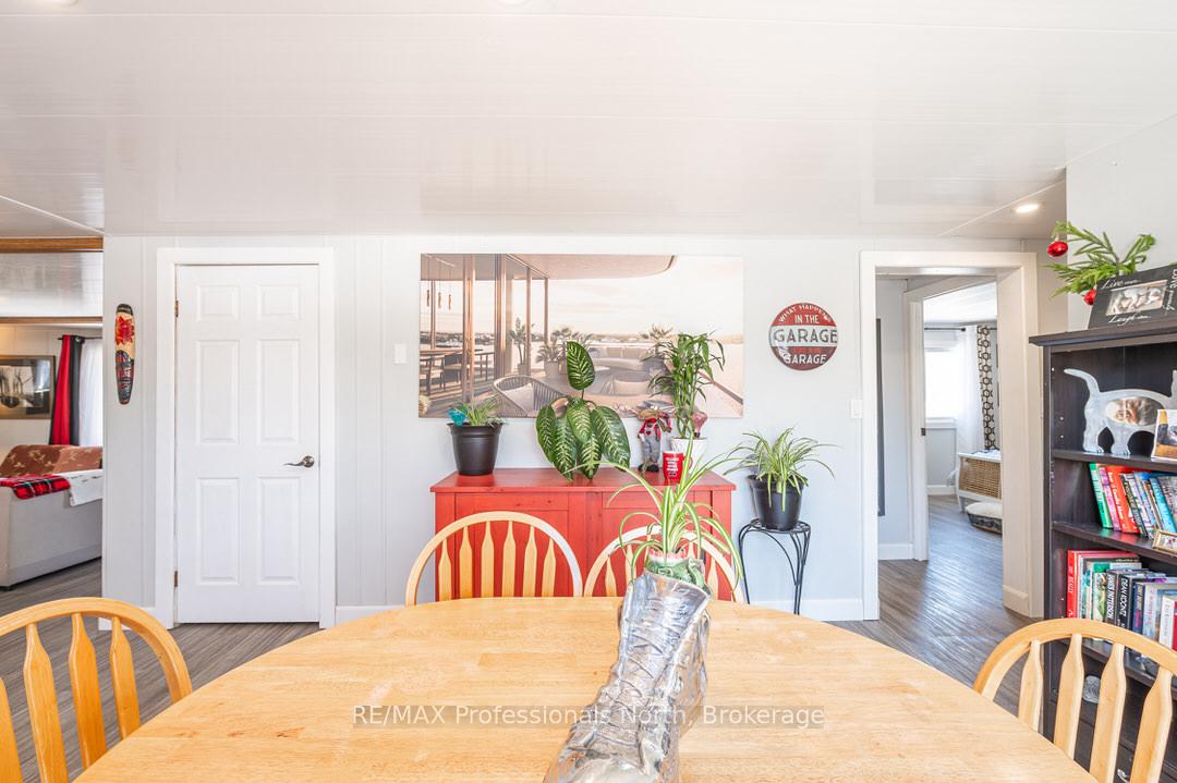 Photo 25 of 1024 Fifth Lane, Minden Hills, Lutterworth — HOMEH