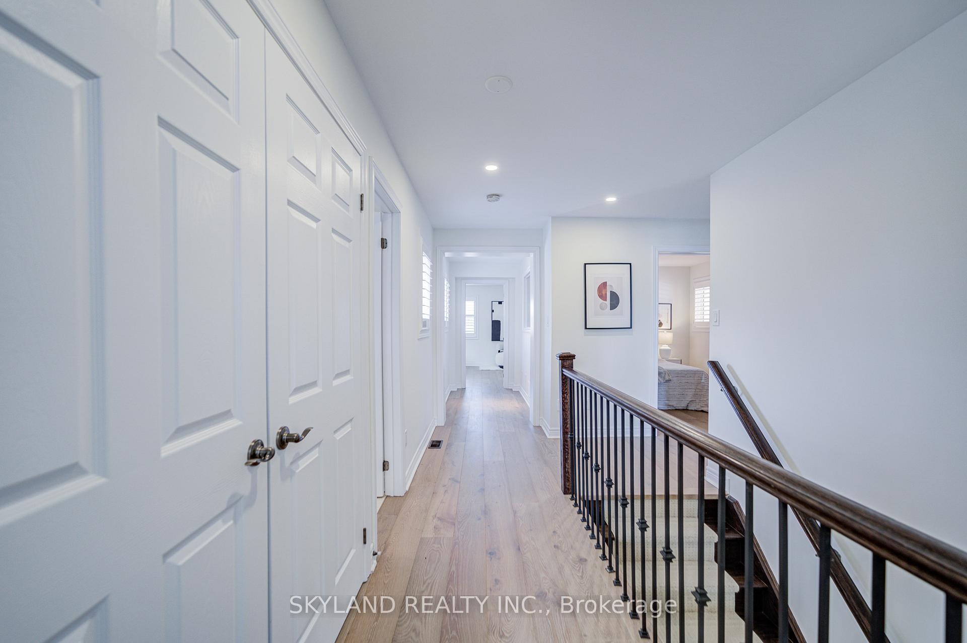 Photo 24 of 22 James Joyce Drive, Markham, Victoria Manor-Jennings Gate — HOMEH