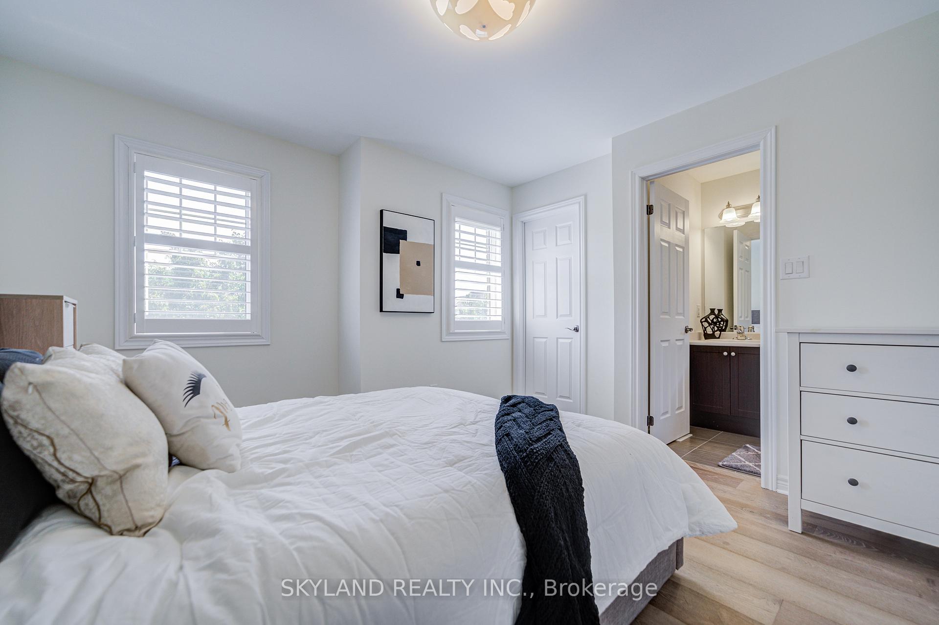Photo 27 of 22 James Joyce Drive, Markham, Victoria Manor-Jennings Gate — HOMEH