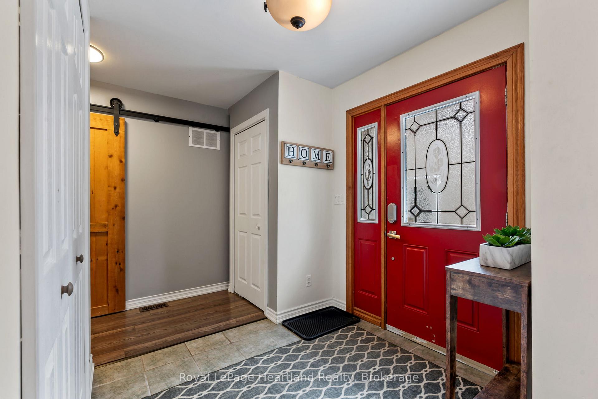 Photo 9 of 415 Cavan Street, Minto — HOMEH