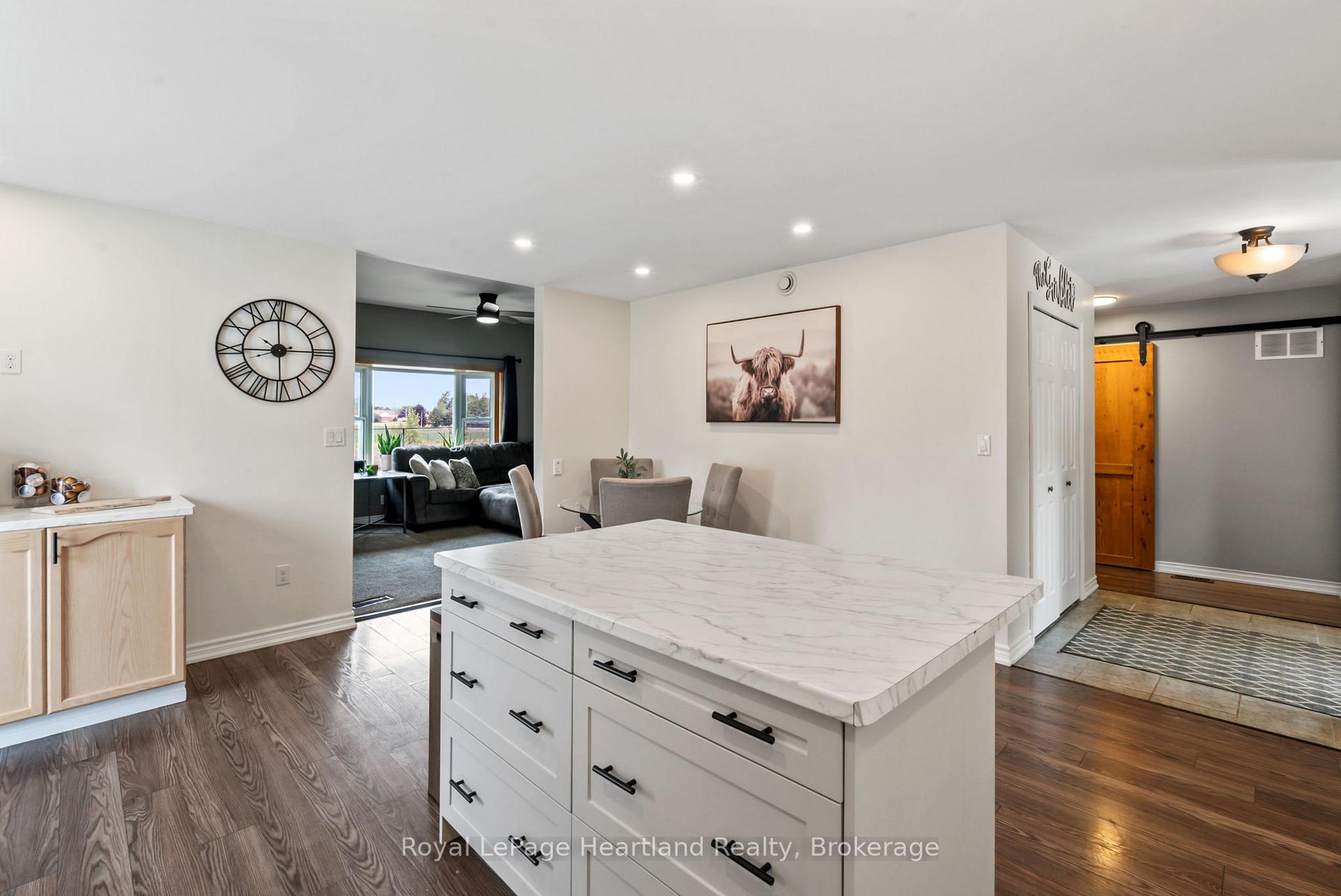 Photo 14 of 415 Cavan Street, Minto — HOMEH