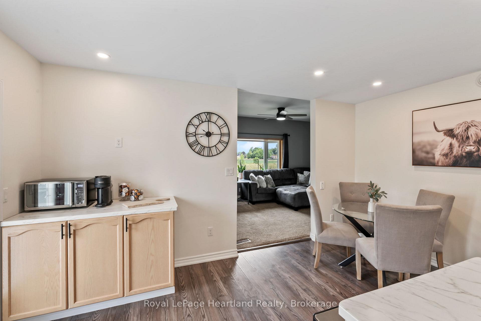 Photo 16 of 415 Cavan Street, Minto — HOMEH
