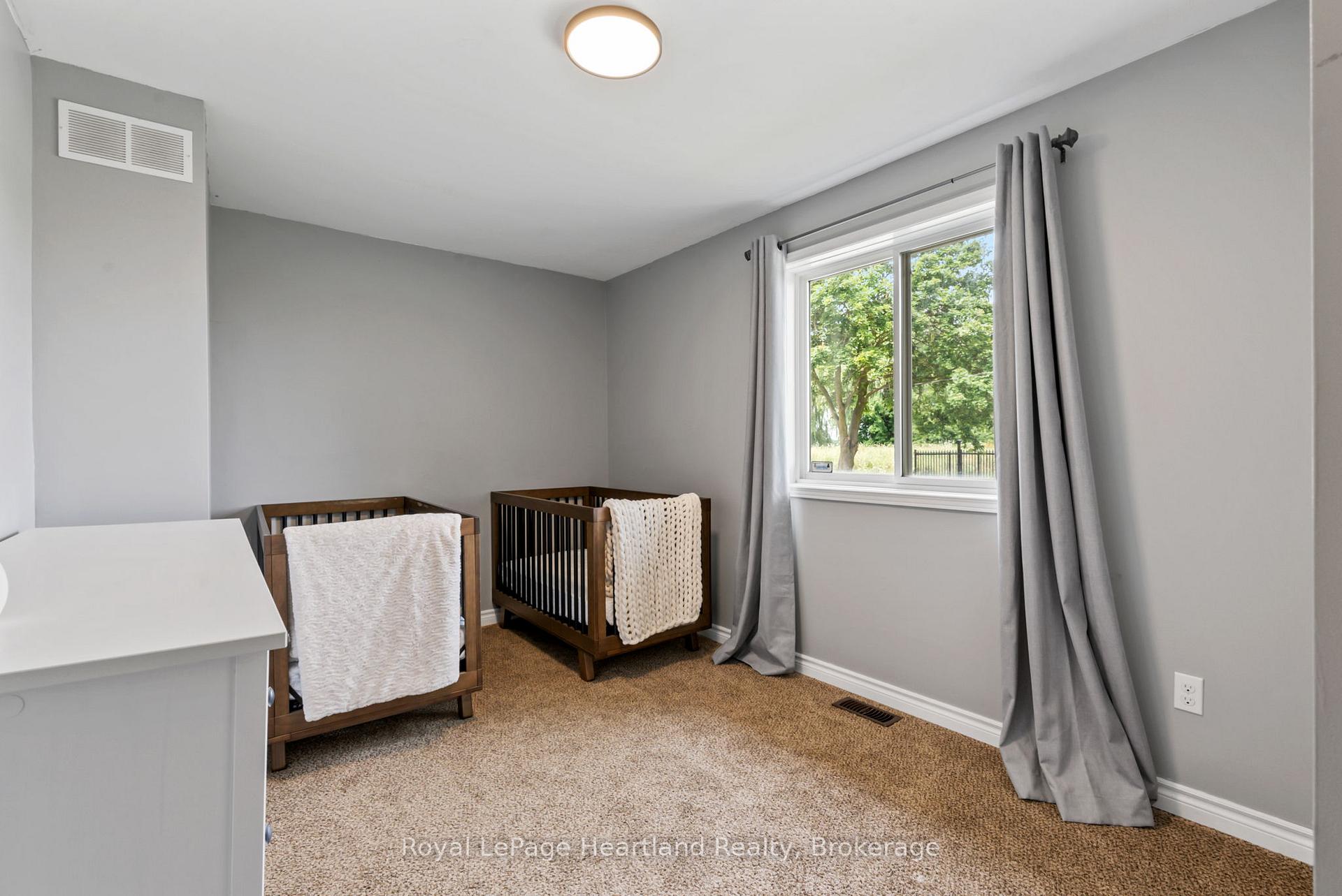 Photo 29 of 415 Cavan Street, Minto — HOMEH