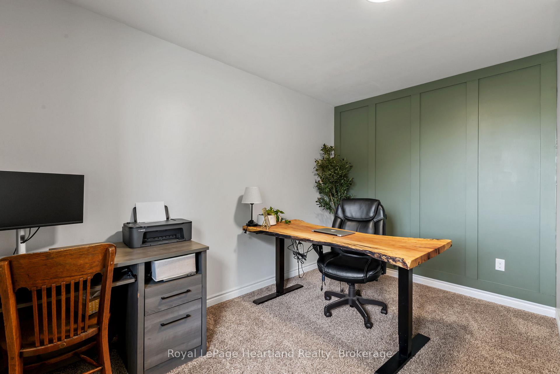 Photo 30 of 415 Cavan Street, Minto — HOMEH