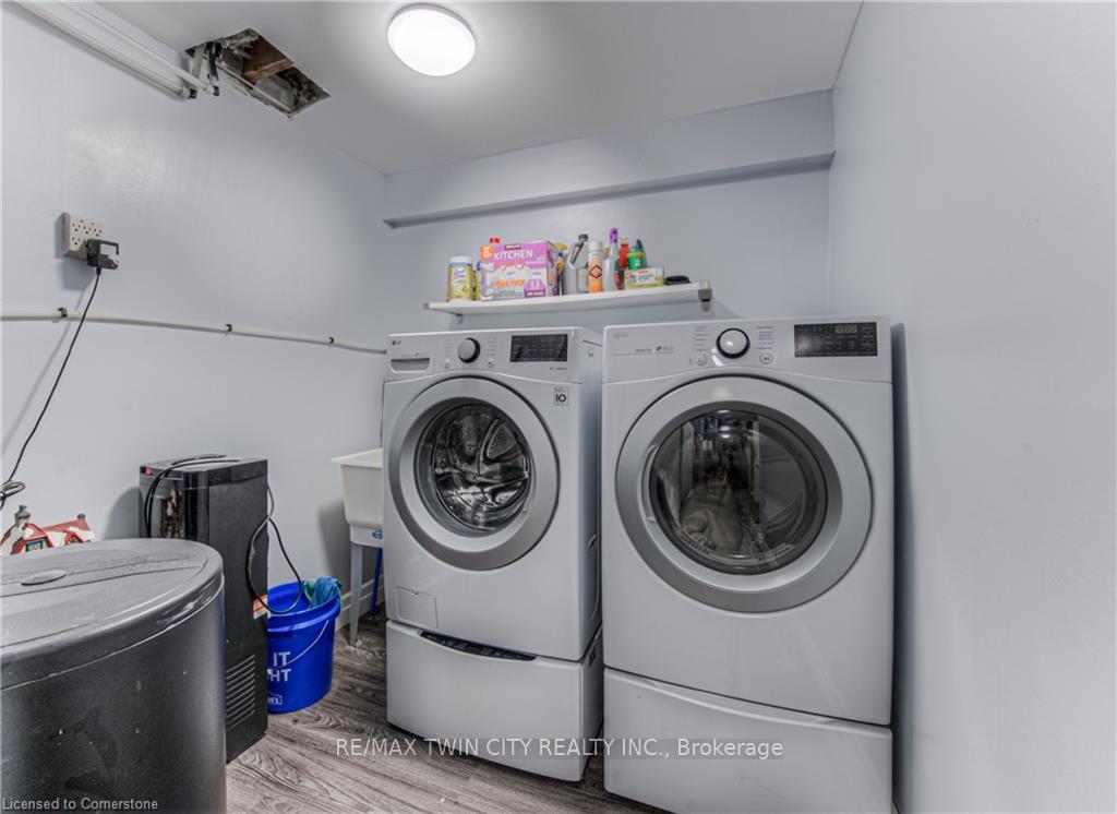 Photo 28 of 26 Cedarhill Crescent, Kitchener — HOMEH