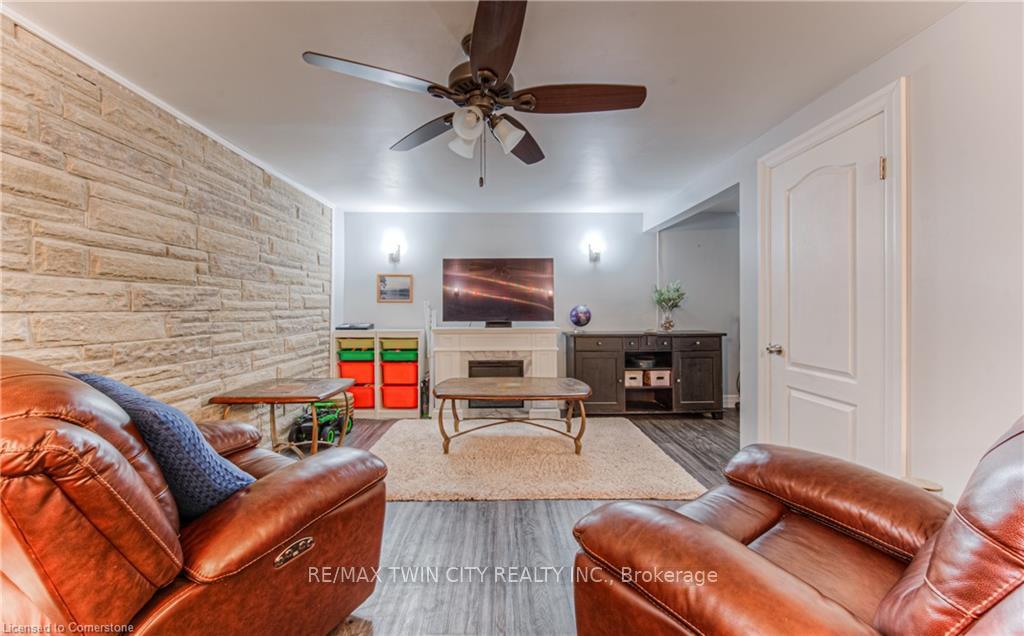 Photo 33 of 26 Cedarhill Crescent, Kitchener — HOMEH