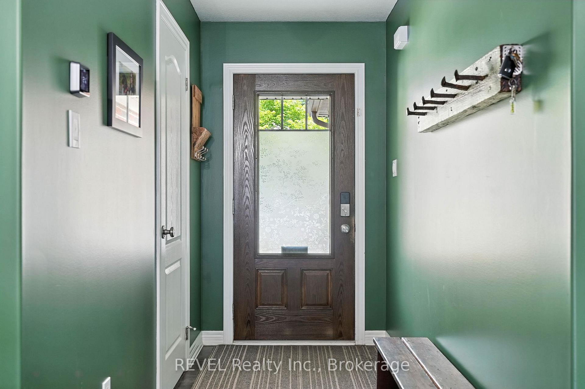 Photo 6 of 1001 Cook Drive, Midland — HOMEH