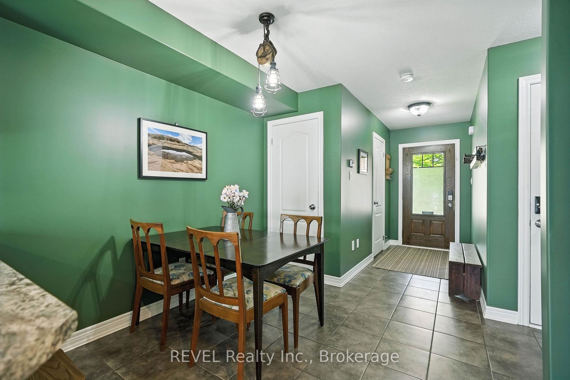 Photo 20 of 1001 Cook Drive, Midland — HOMEH