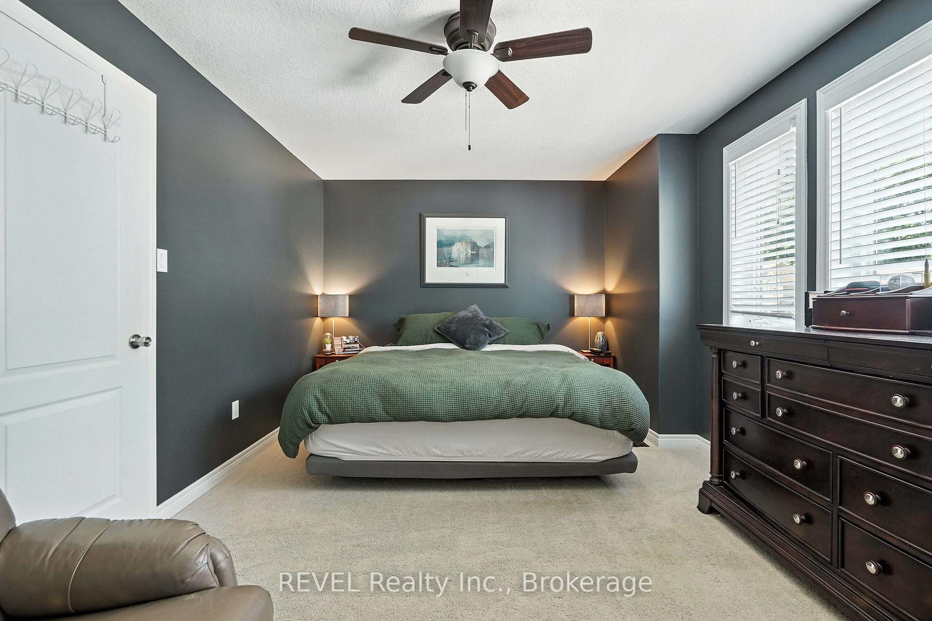 Photo 24 of 1001 Cook Drive, Midland — HOMEH