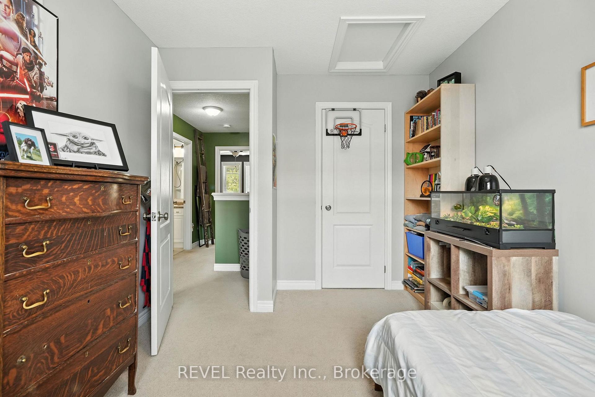 Photo 30 of 1001 Cook Drive, Midland — HOMEH