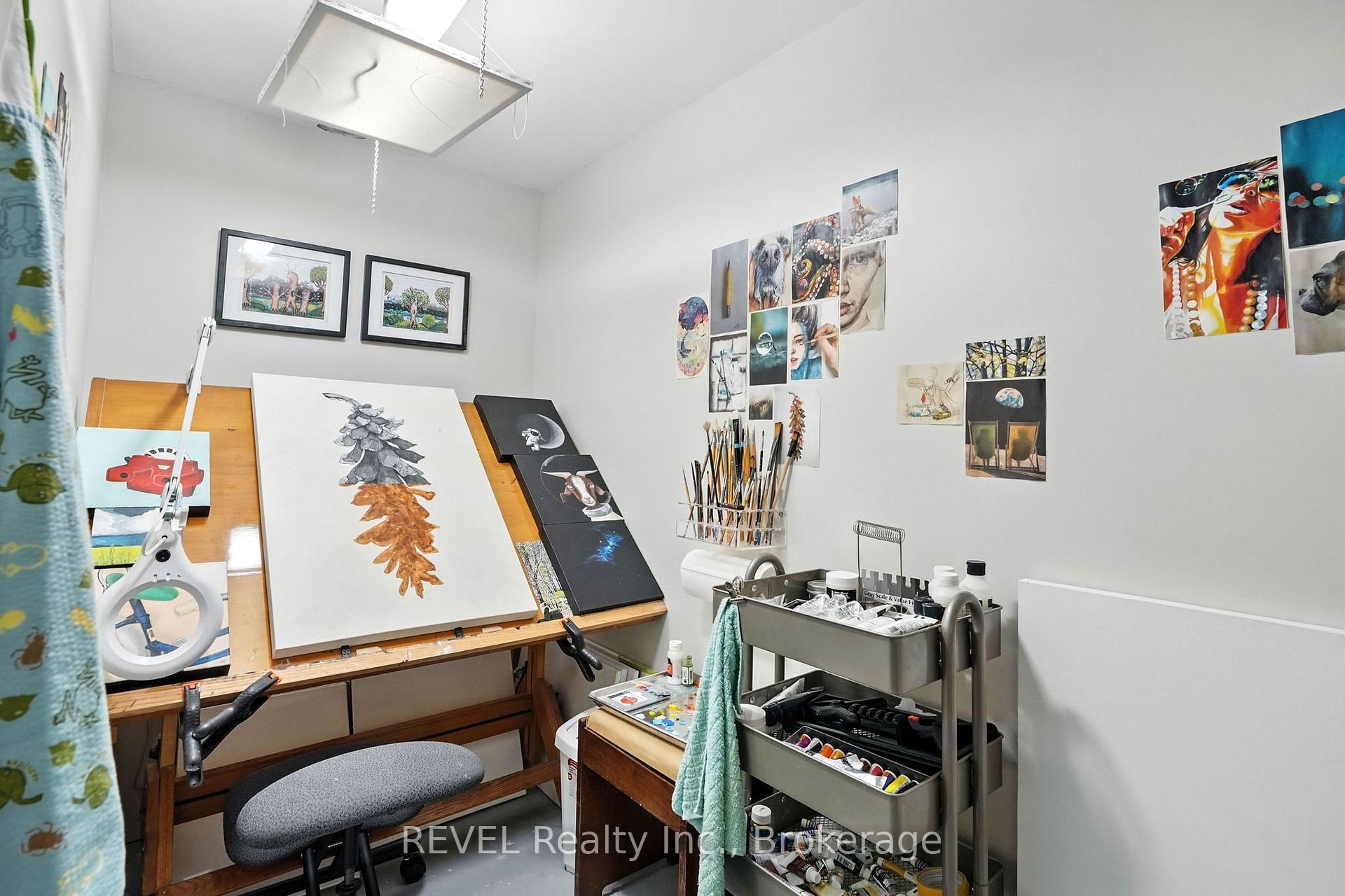 Photo 34 of 1001 Cook Drive, Midland — HOMEH