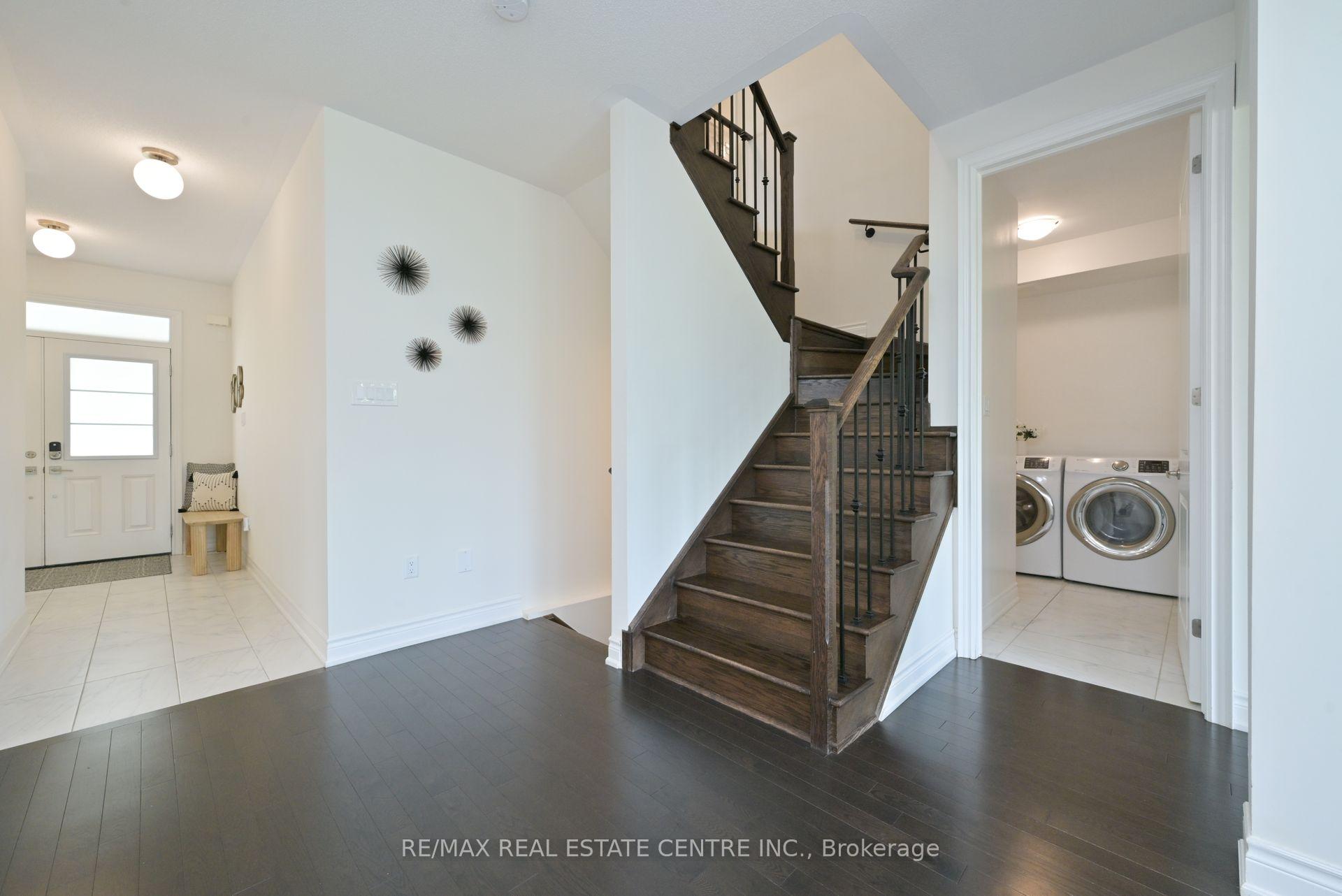 Photo 6 of 1326 Raspberry Terrace, Milton, Ford — HOMEH