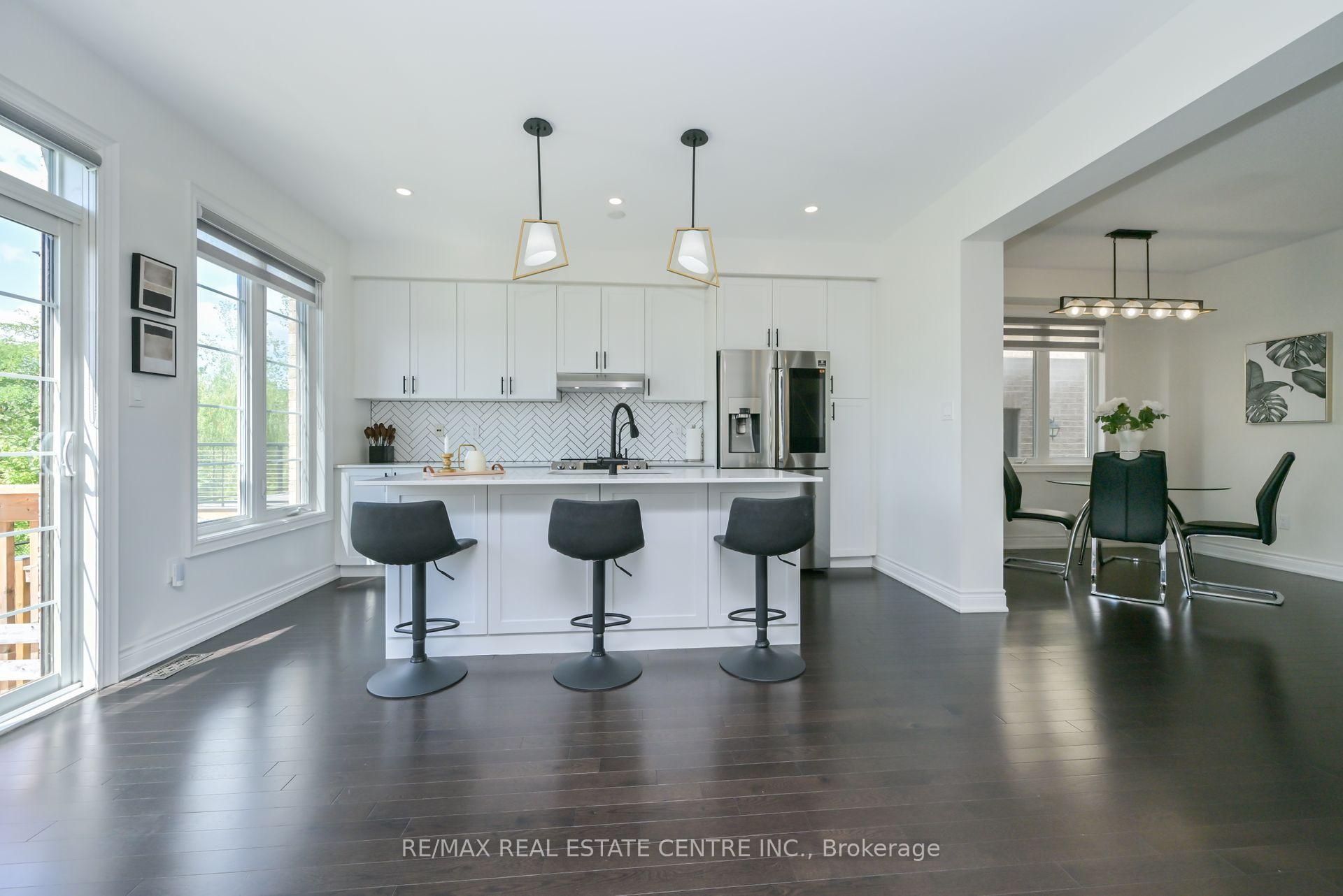 Photo 7 of 1326 Raspberry Terrace, Milton, Ford — HOMEH