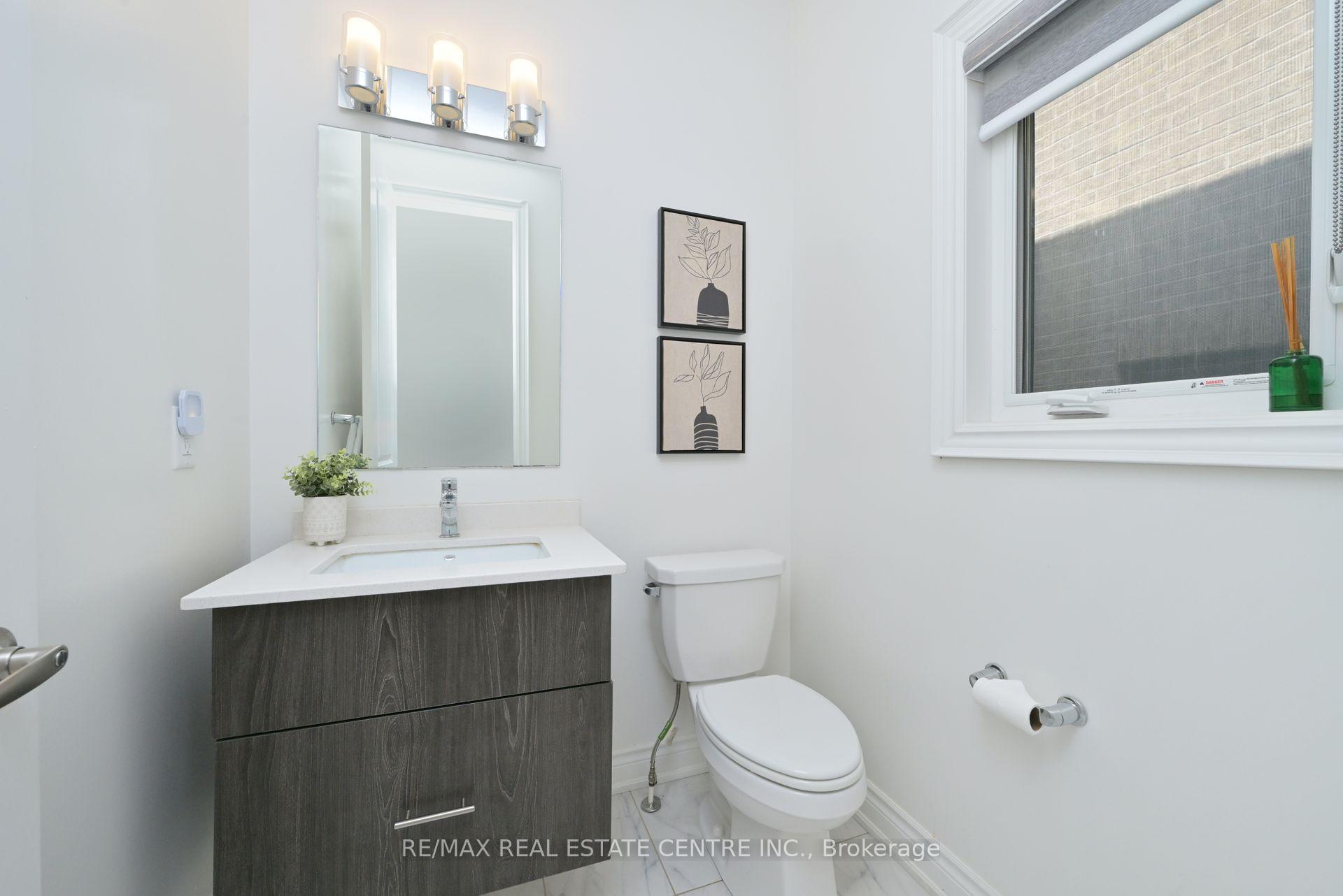 Photo 11 of 1326 Raspberry Terrace, Milton, Ford — HOMEH