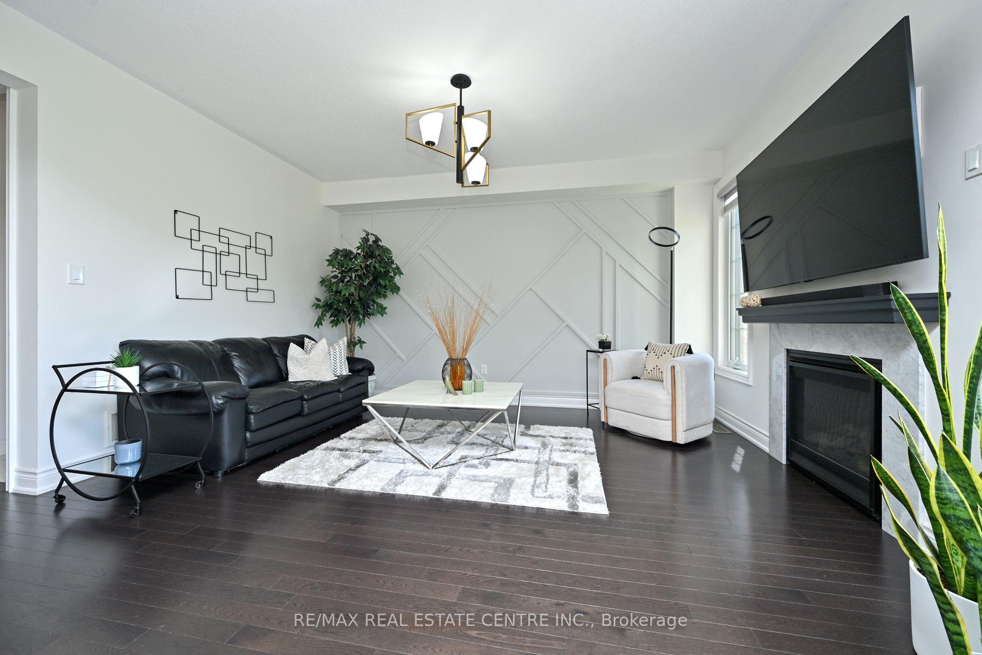 Photo 13 of 1326 Raspberry Terrace, Milton, Ford — HOMEH