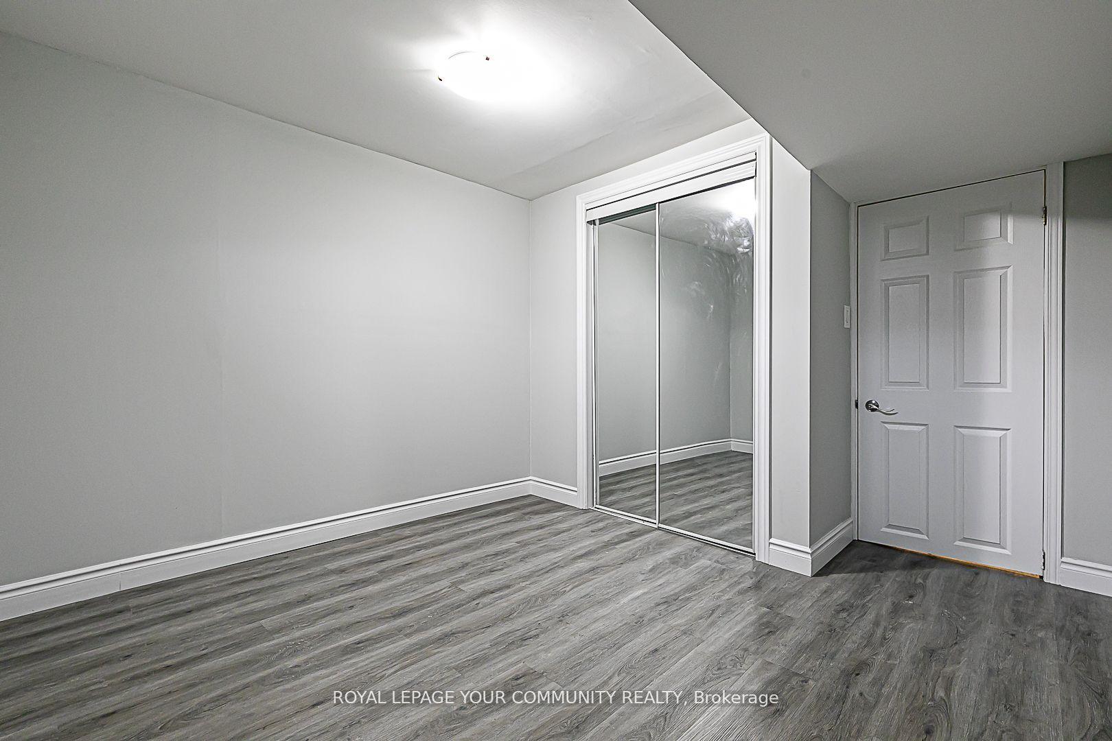 Photo 1 of 120 Chloe Crescent, Markham, Middlefield — HOMEH