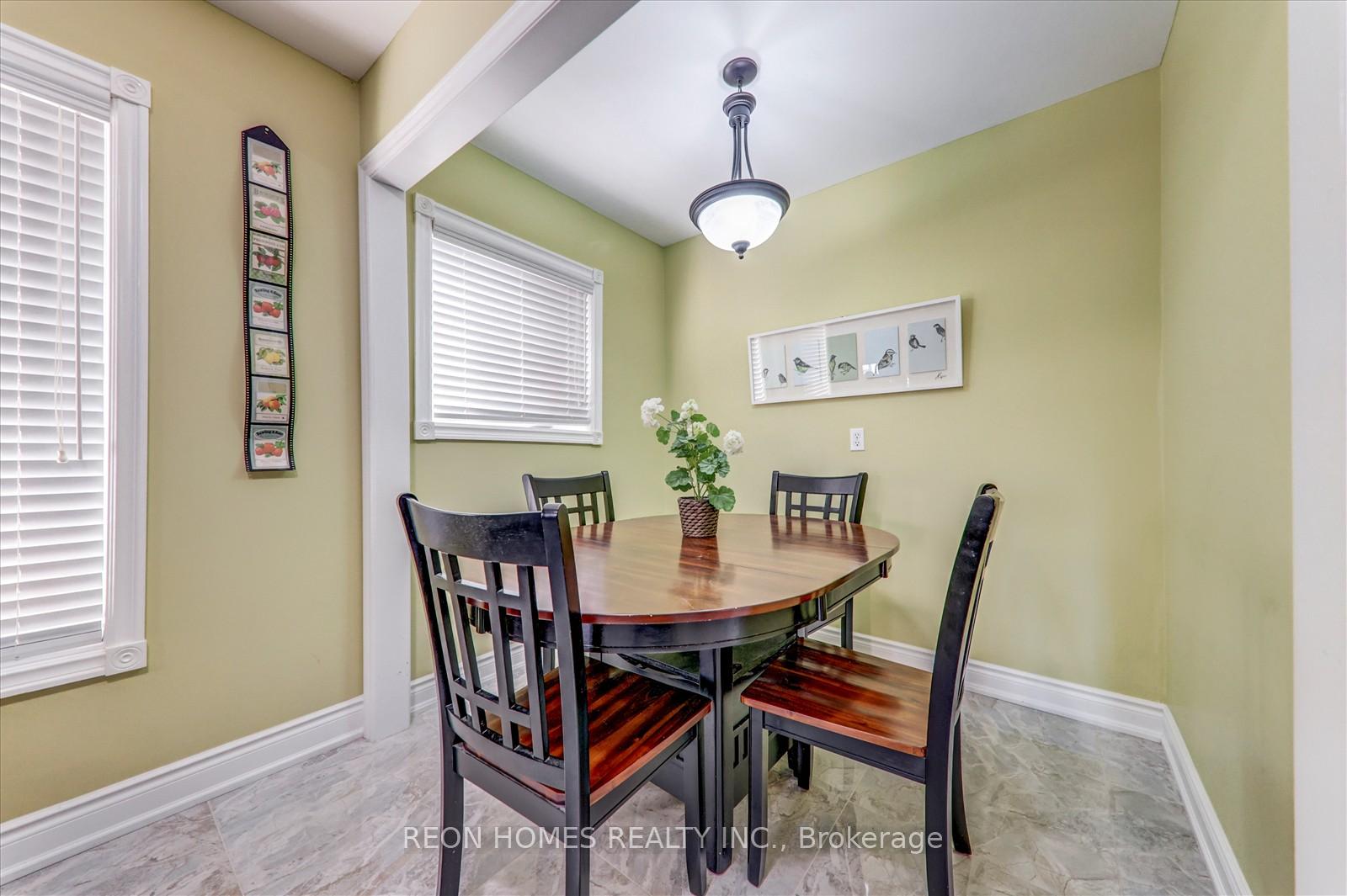 Photo 9 of 31 Sophia Road, Markham, Middlefield — HOMEH