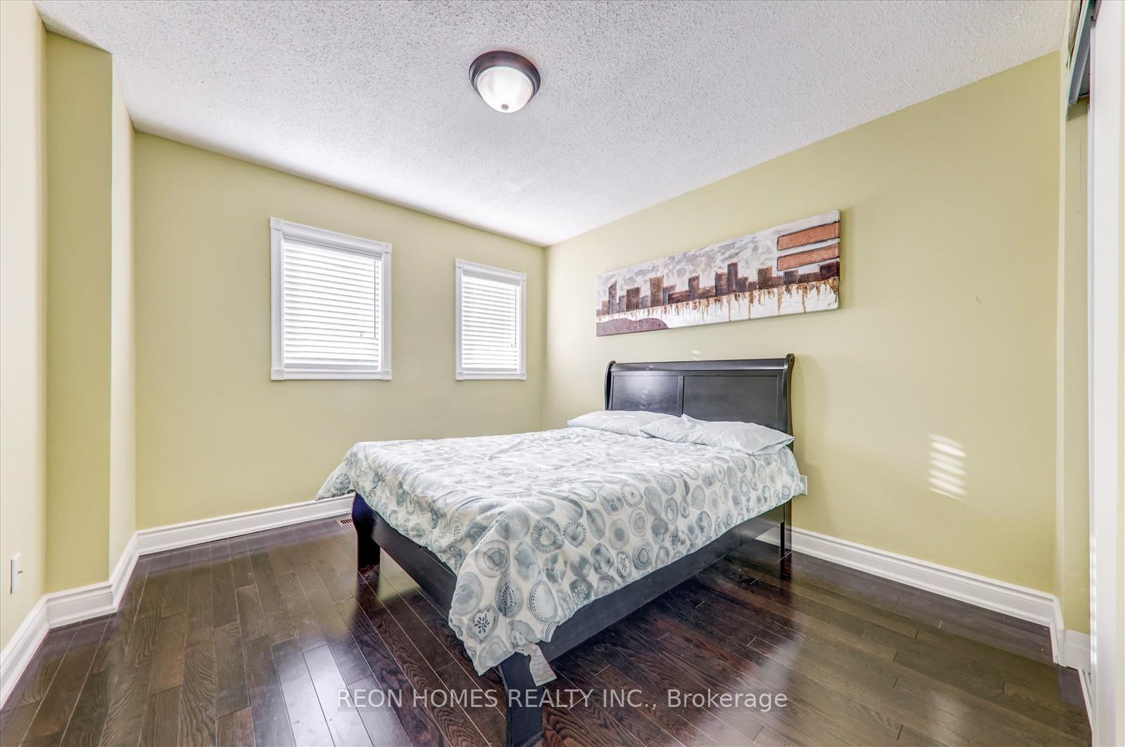 Photo 27 of 31 Sophia Road, Markham, Middlefield — HOMEH