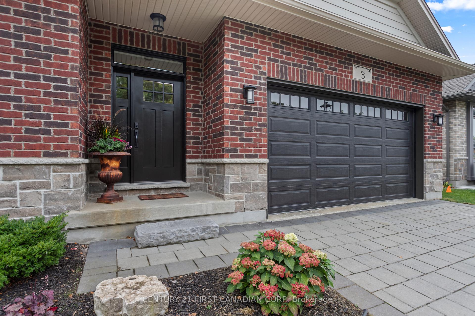 Photo 4 of Unit 3, 10038 Oxbow Drive, Middlesex Centre, Komoka — HOMEH