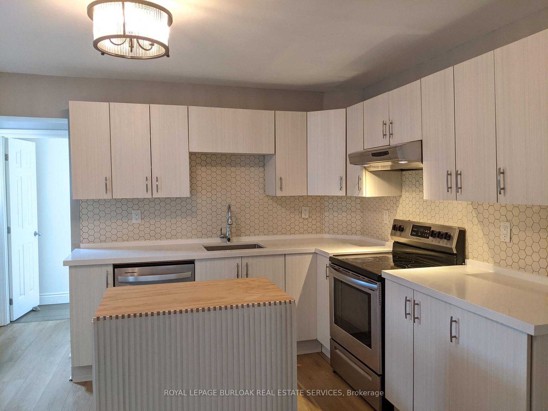 Photo 8 of 458 King William Street, Hamilton, Landsdale — HOMEH