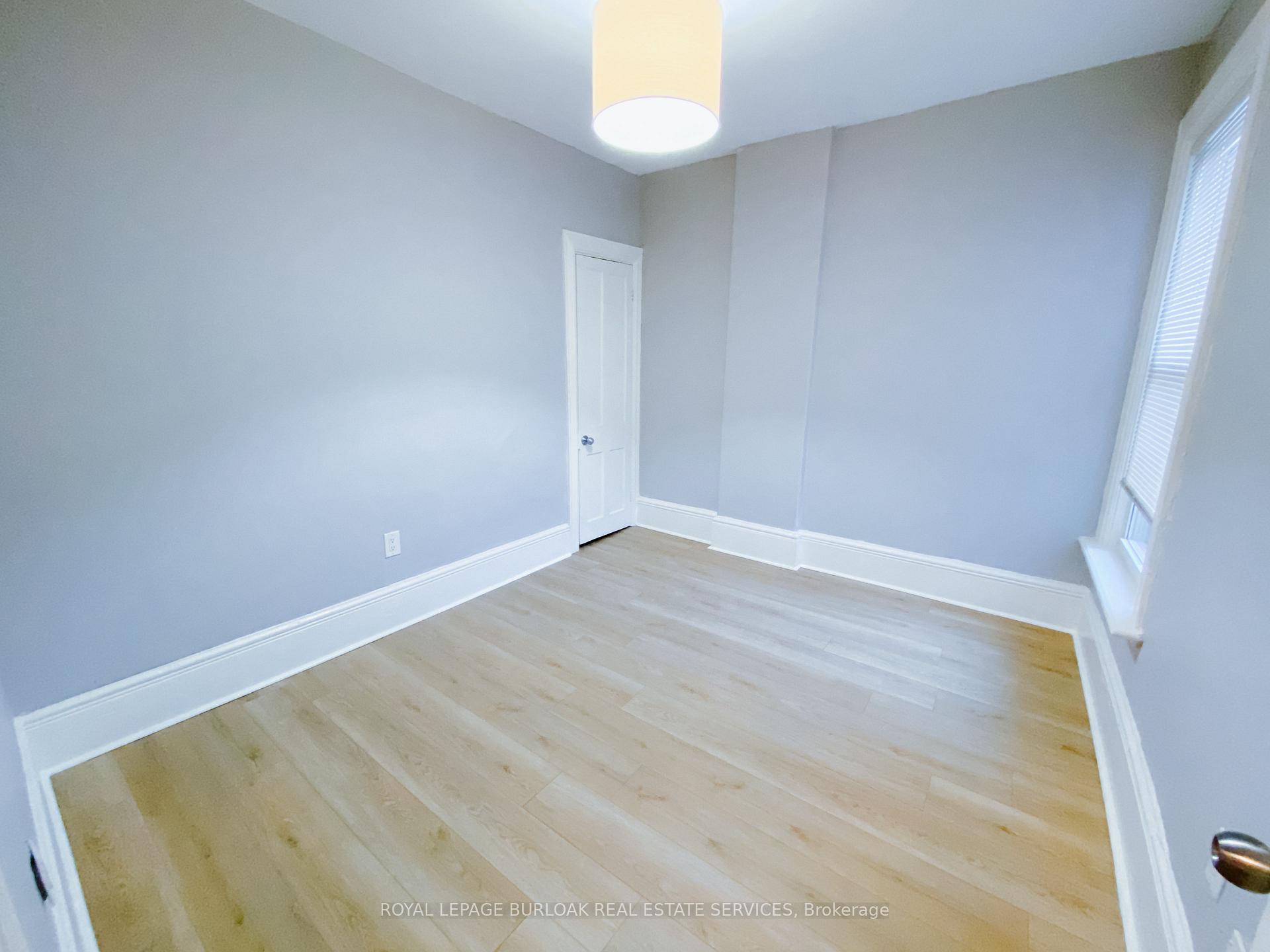 Photo 17 of 458 King William Street, Hamilton, Landsdale — HOMEH