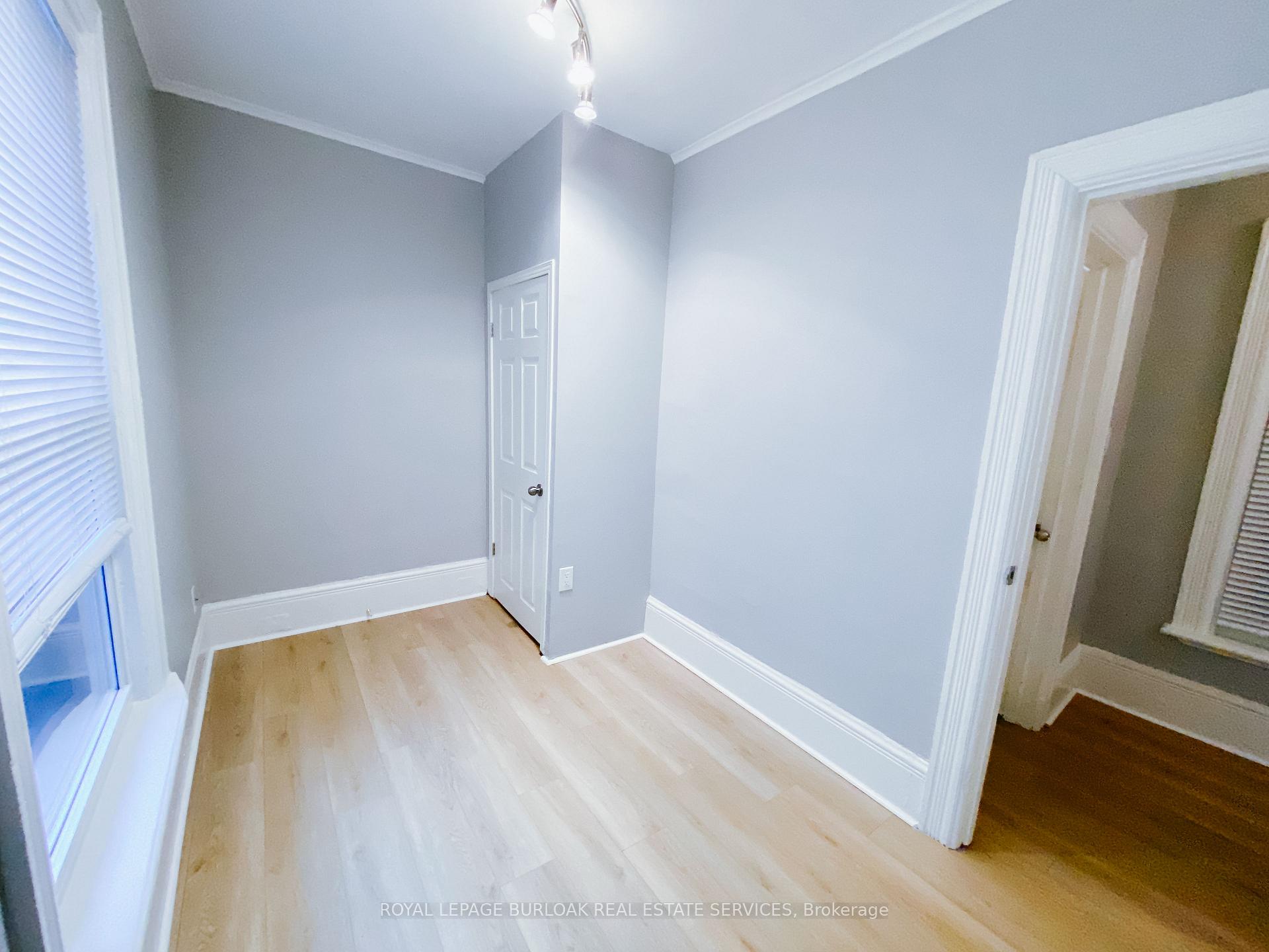 Photo 20 of 458 King William Street, Hamilton, Landsdale — HOMEH