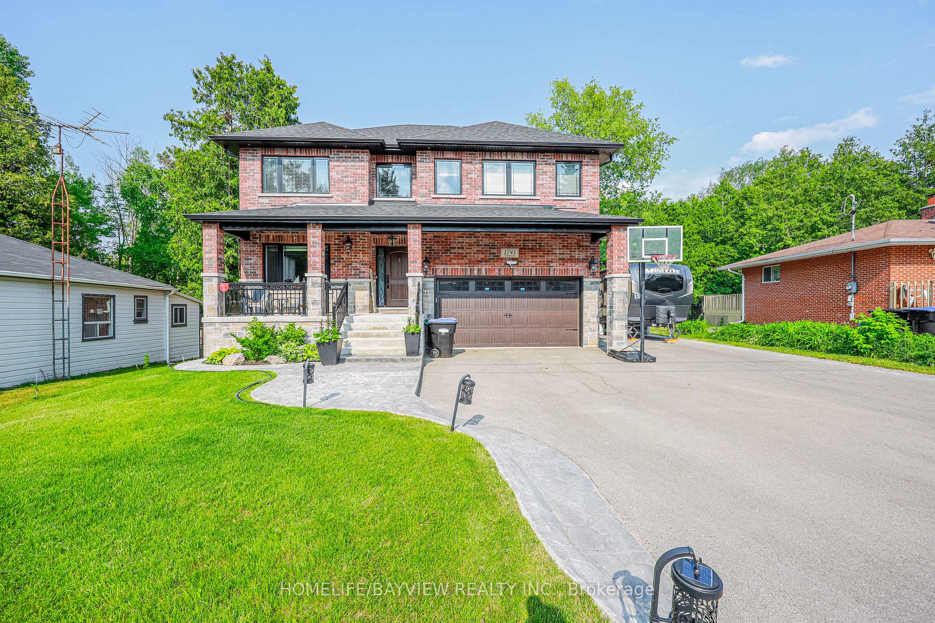 Photo 5 of 1741 Wingrove Avenue E, Innisfil, Alcona — HOMEH