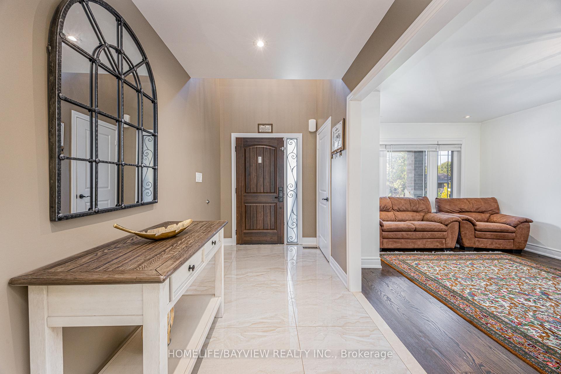 Photo 6 of 1741 Wingrove Avenue E, Innisfil, Alcona — HOMEH