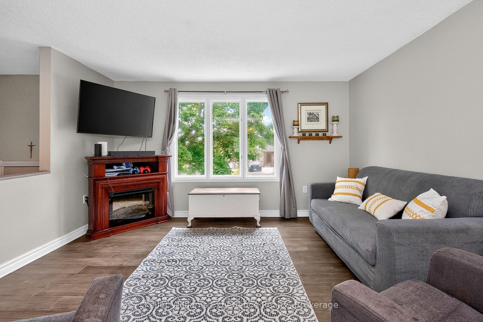Photo 14 of 268 Galloway Boulevard, Midland — HOMEH