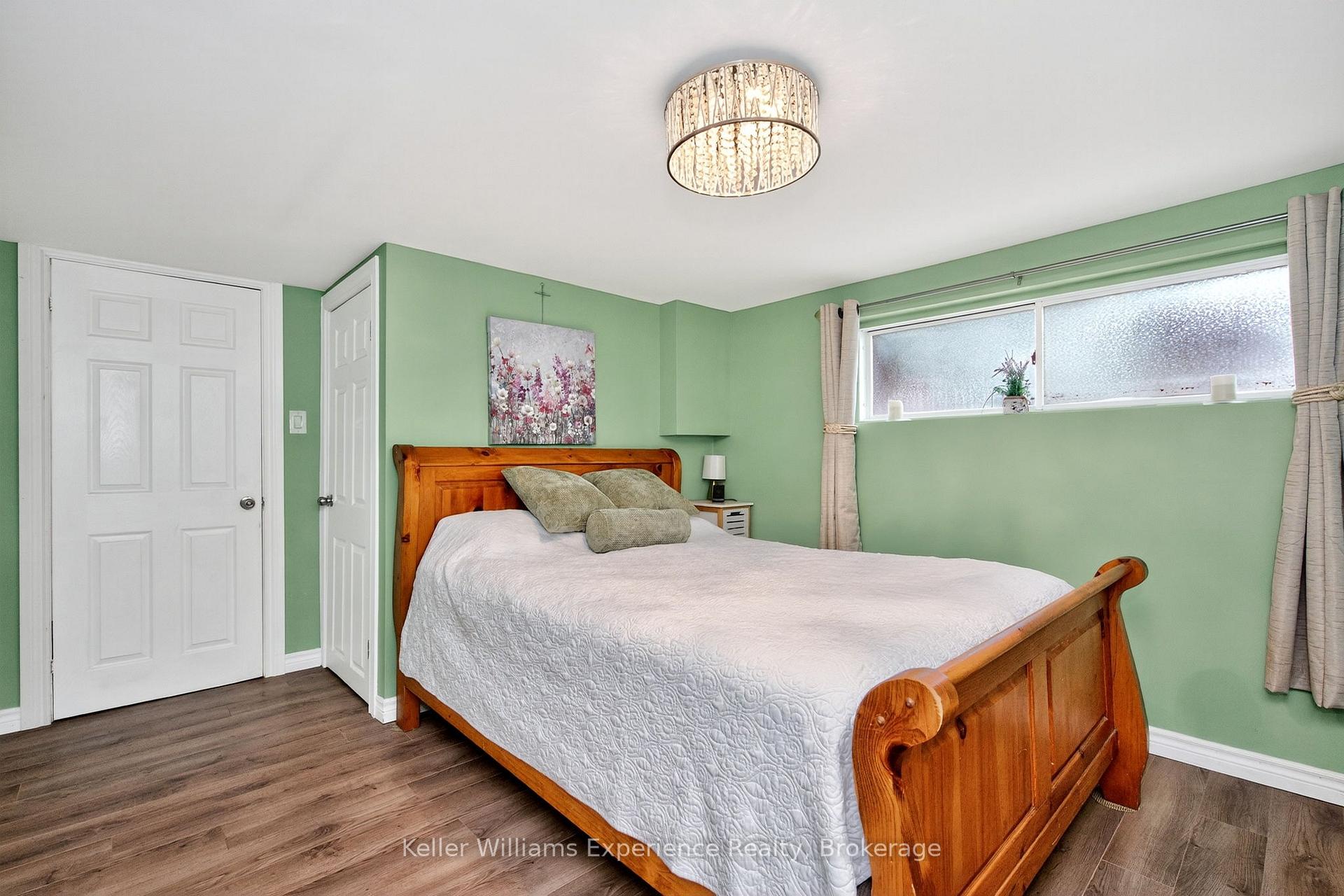 Photo 26 of 268 Galloway Boulevard, Midland — HOMEH