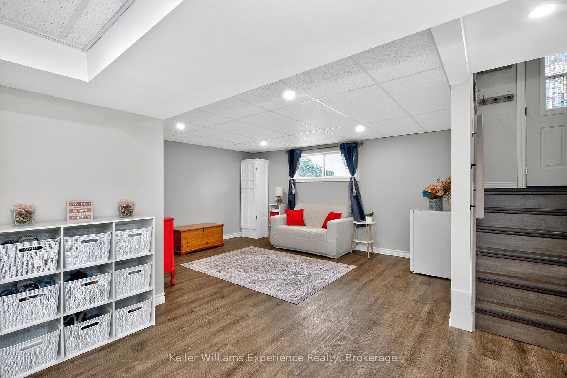 Photo 33 of 268 Galloway Boulevard, Midland — HOMEH