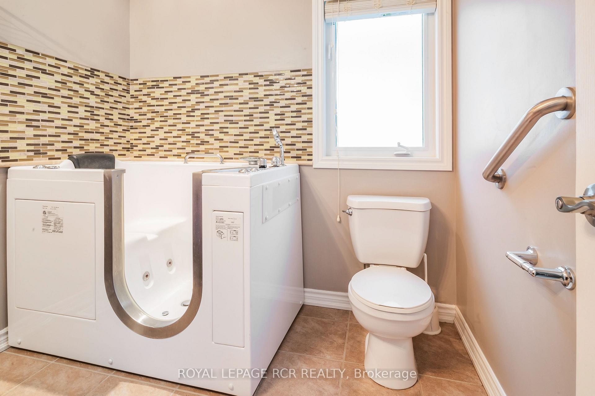 Photo 22 of Unit 157, 200 Kingfisher Drive, Mono, Rural Mono — HOMEH