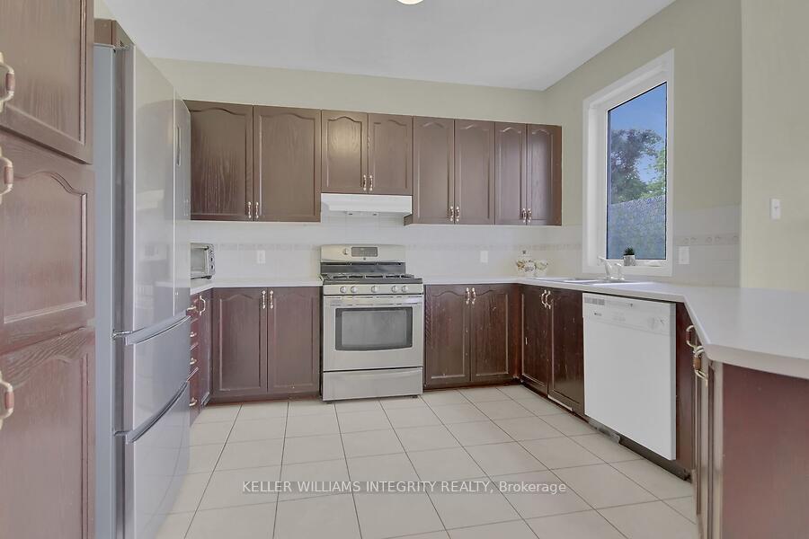 Photo 9 of 59 Sawyer Way, Ottawa, Kanata - Emerald Meadows/Trailwest — HOMEH