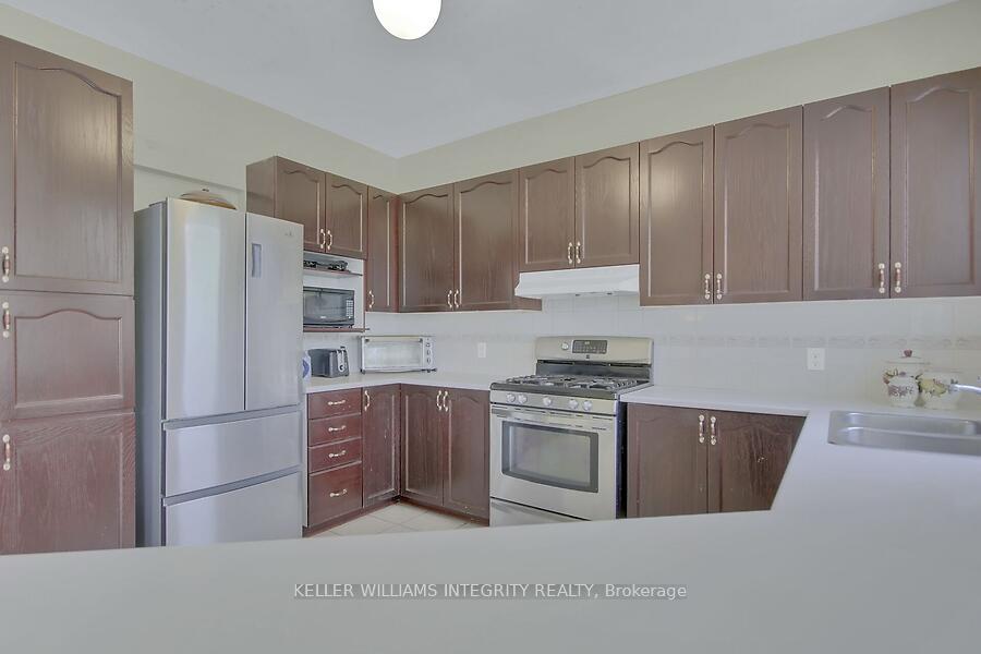 Photo 10 of 59 Sawyer Way, Ottawa, Kanata - Emerald Meadows/Trailwest — HOMEH