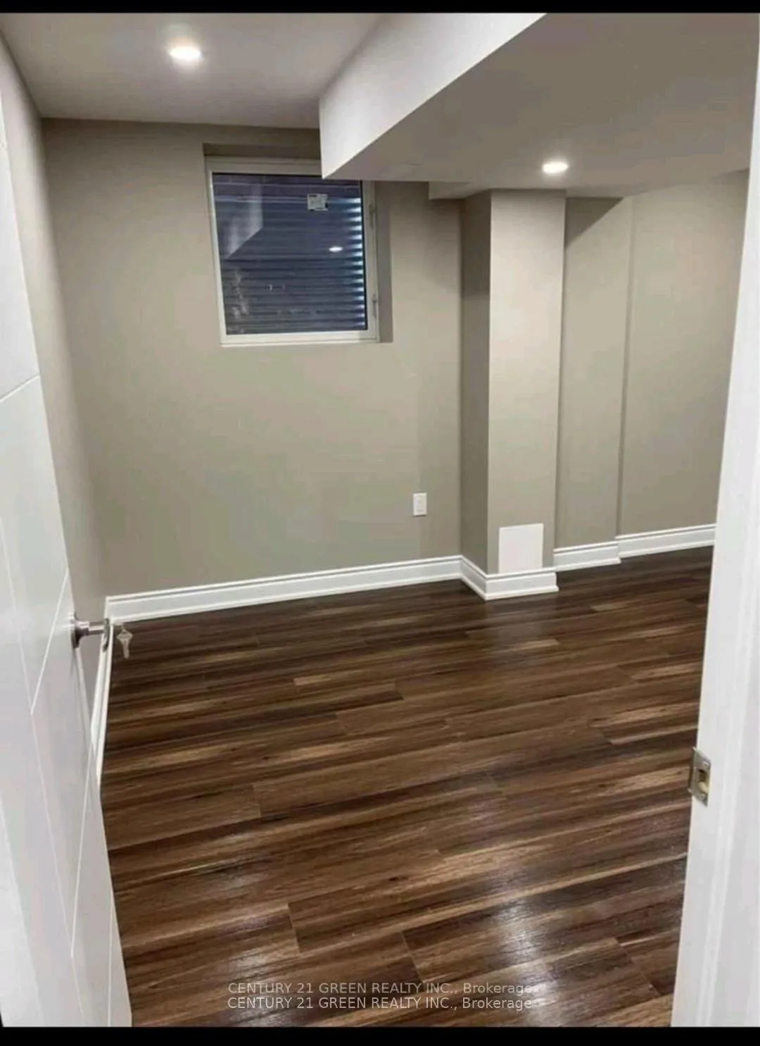 Photo 9 of Unit Basement, 1510 Devine Point, Milton, Ford — HOMEH
