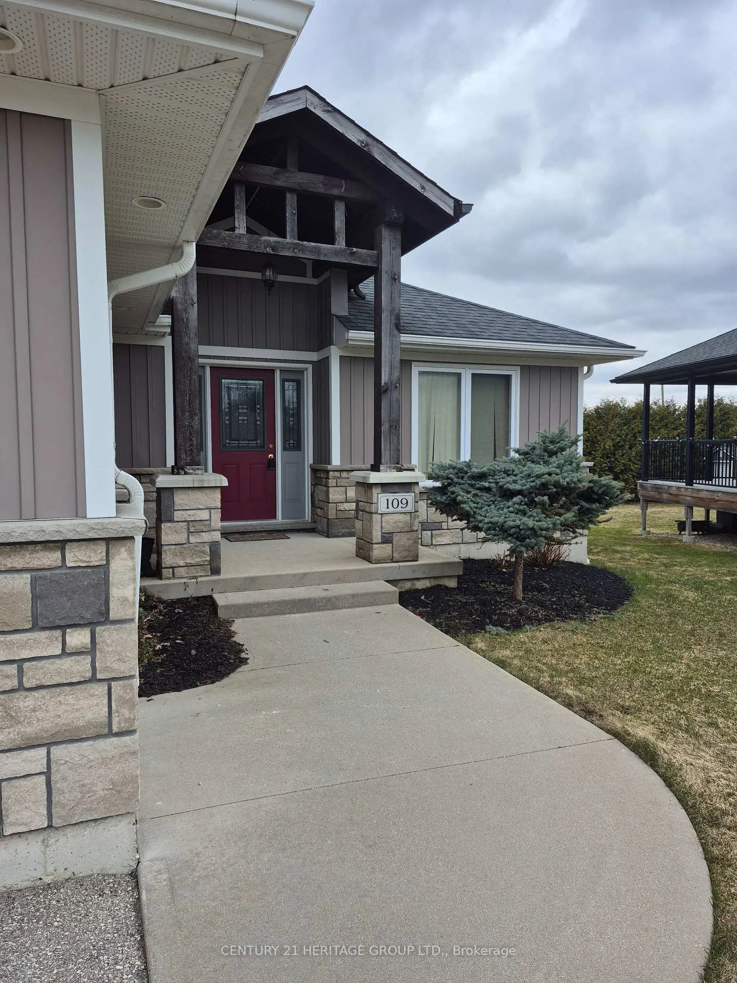 Photo 29 of 109 Tuffy Macdougall Court, Minto, Harriston — HOMEH