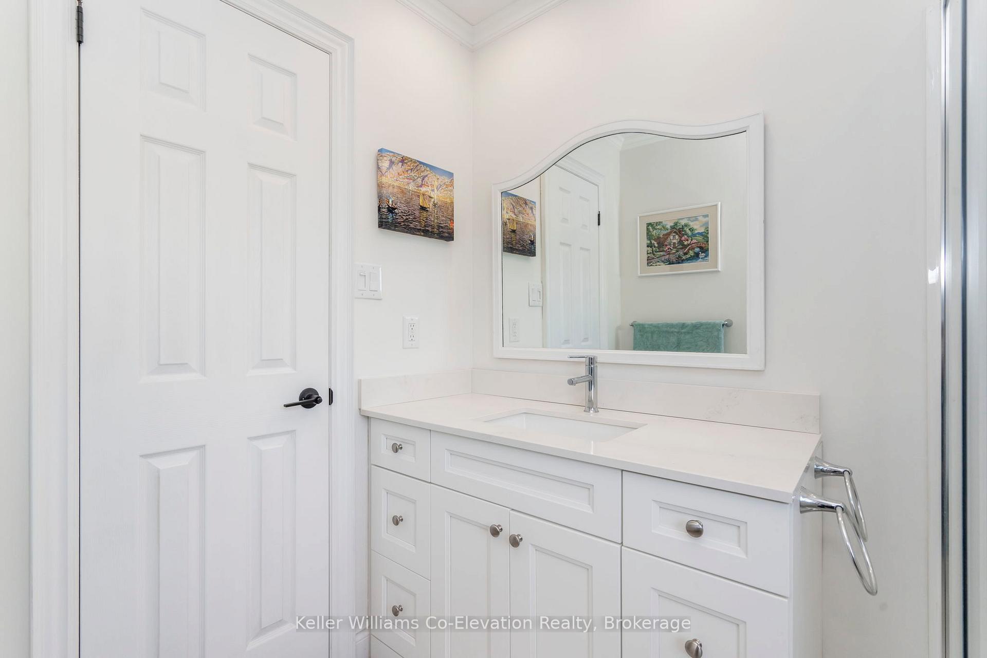 Photo 20 of 1056 Dina Crescent, Midland — HOMEH