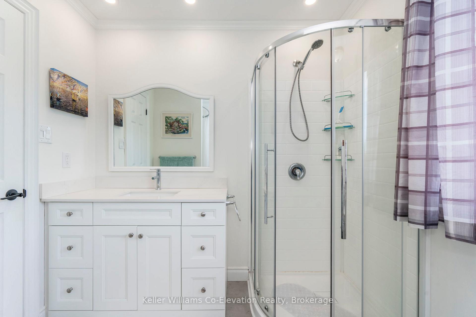 Photo 21 of 1056 Dina Crescent, Midland — HOMEH