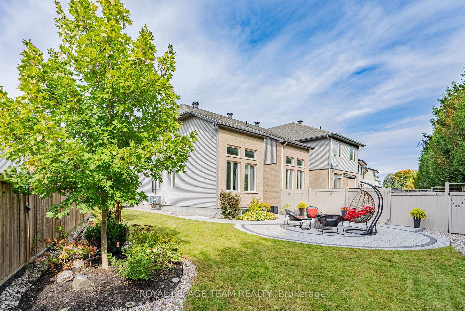 Photo 7 of 1136 Tischart Crescent, Ottawa, Kanata - Kanata Lakes/Heritage Hills — HOMEH