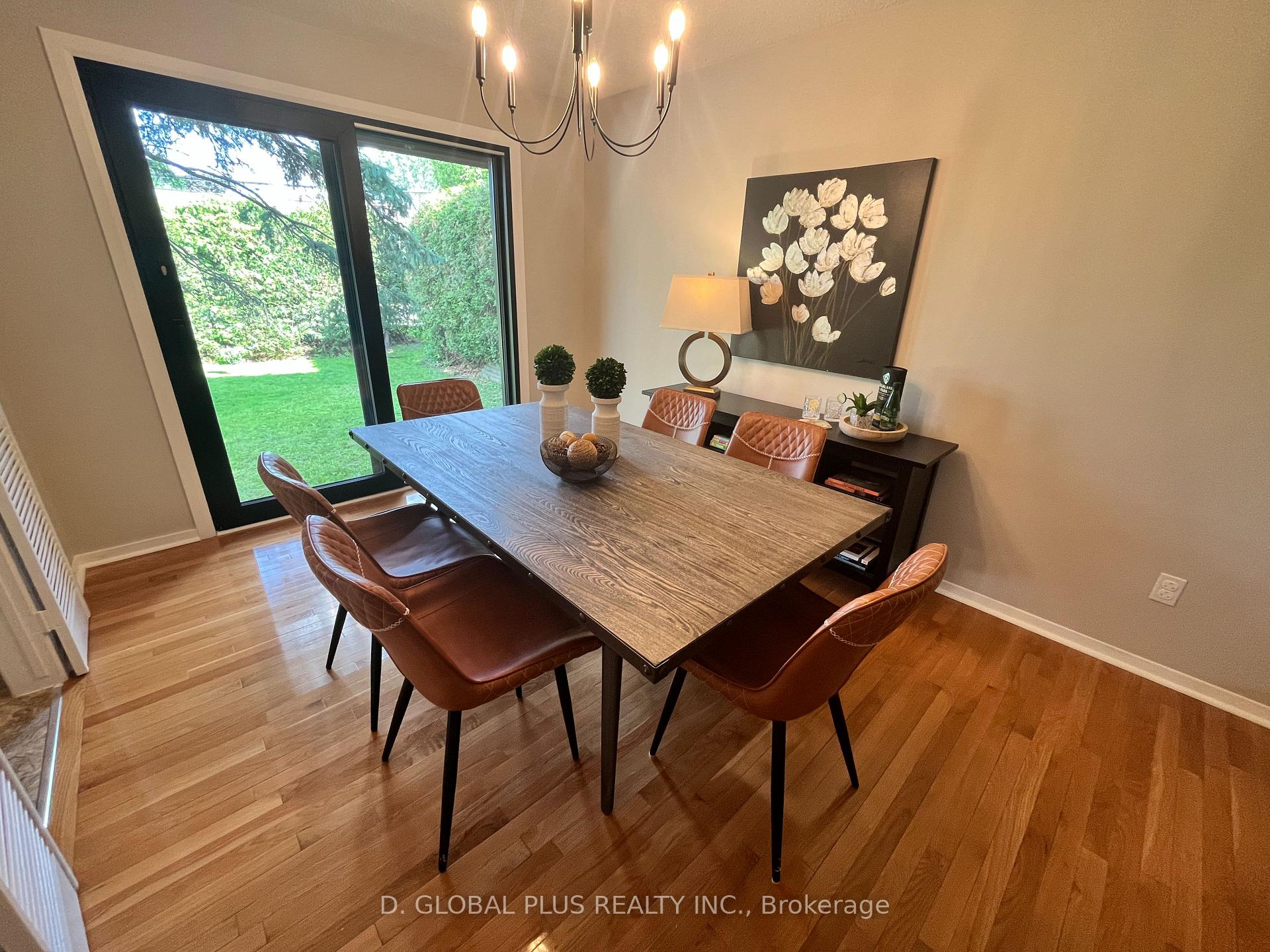 Photo 10 of 51 Chimo Drive, Ottawa, Kanata - Katimavik — HOMEH